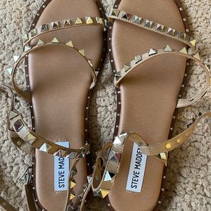 Steve Madden sandals travel tan